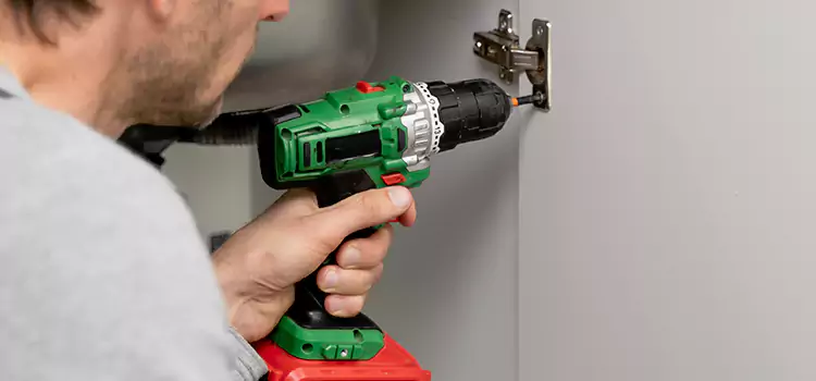 Commercial Door Hinge Repair Maryville